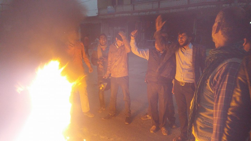   अर्को झडपको संकेत : एमालेको कार्यक्रमलाई लक्षित गरी मधेशी मोर्चाद्वारा रुपन्देही बन्दको आव्हान
