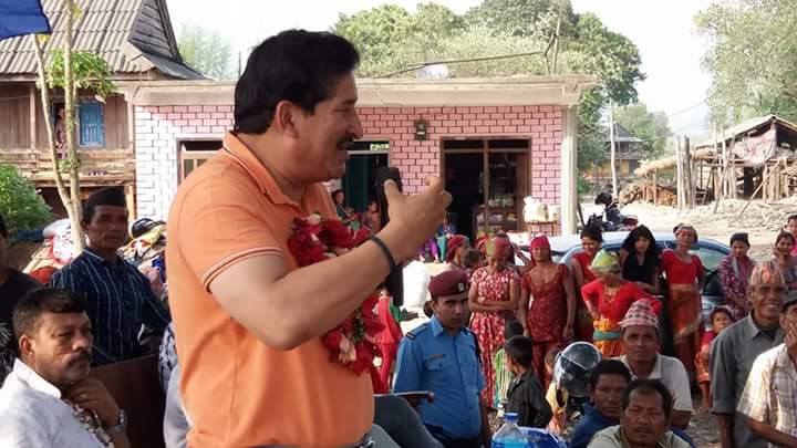   राप्रपा नेपालले सिद्धान्त त्याग्दैनः गणेश थापा