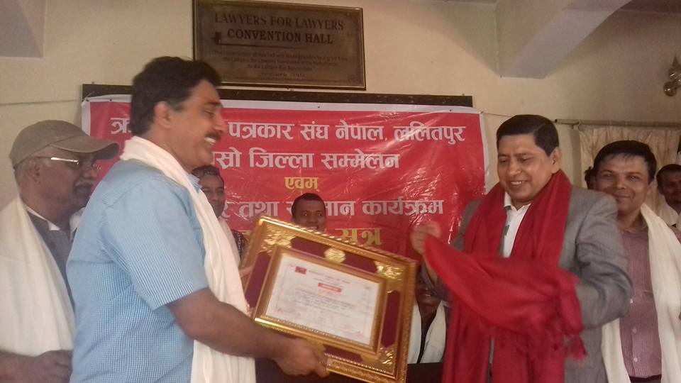   वैद्य बिनानै पार्टी एकता हुन्छ : नारायणकाजी