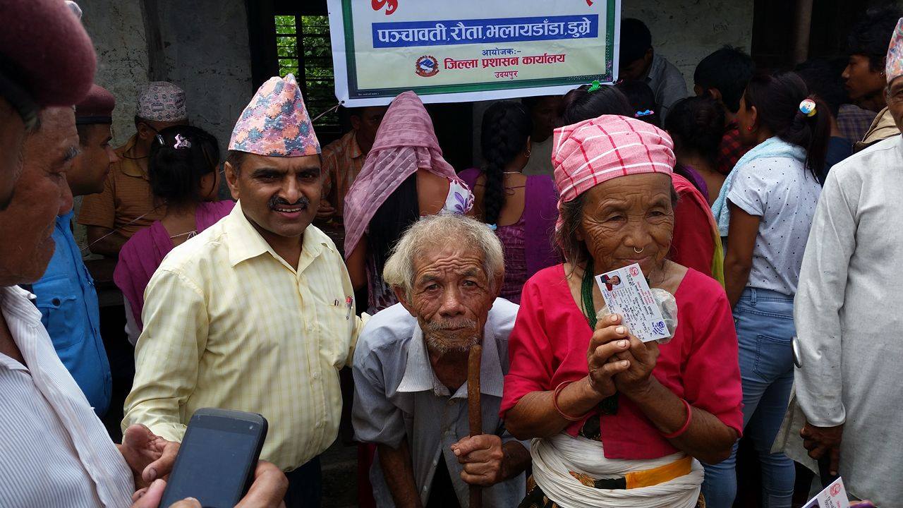 ८३ वर्षको उमेरमा नागरिकता पाउँदा...