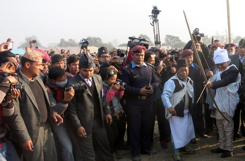   प्रधानमन्त्रीको अर्को प्रतिबद्धता : केही समयभित्रै काठमाडौँमा विद्युतीय रेल