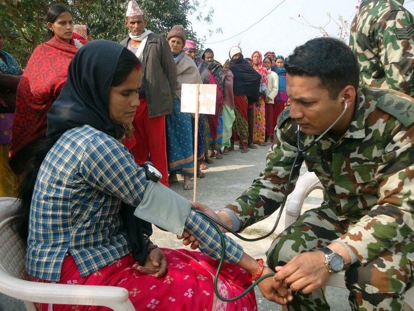   सेनाद्वारा दुईसय ६२ जनाको निःशुल्क उपचार