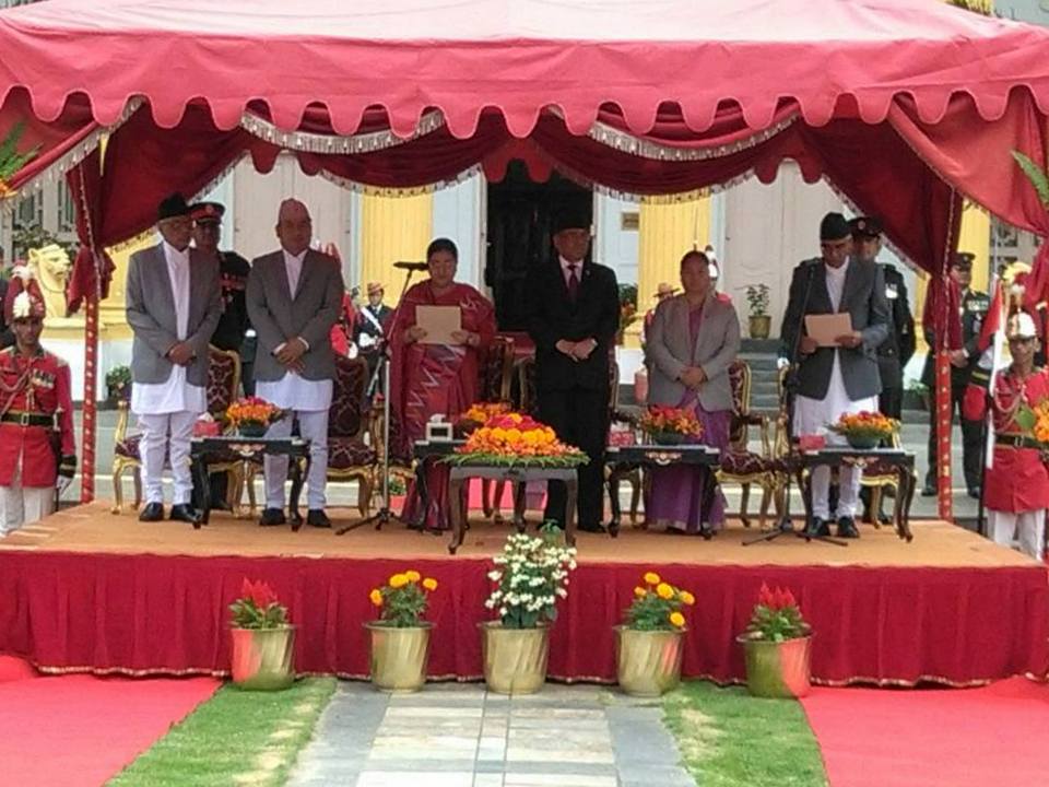   प्रधानमन्त्री देउवाद्वारा ८ सदस्यीय मन्त्रिमण्डल गठन, को–को बने मन्त्री ?