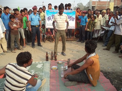   लागुऔषधको कुलतबारे प्रहरीको सडक नाटक