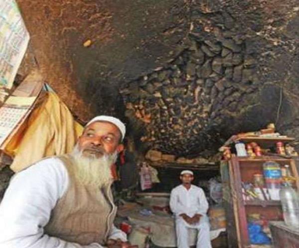 ४० बर्षदेखि यी व्यक्ति थिए राष्ट्रपति भवन नजिकै गुफामा
