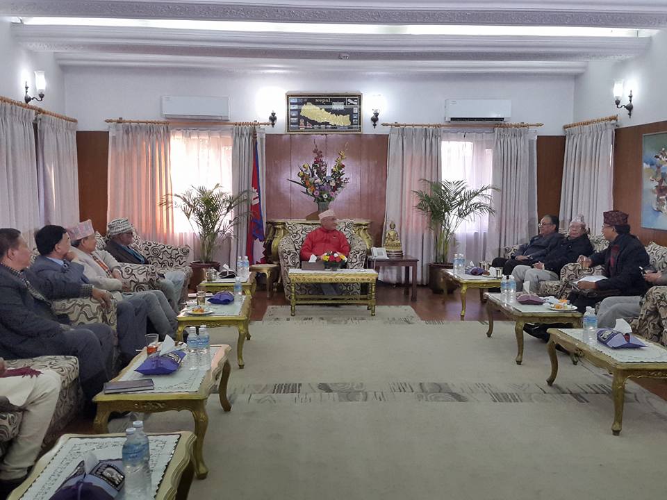   प्रचण्डको कारण कार्यदल बैठक प्रभावित, दवावमा मधेसी मोर्चा