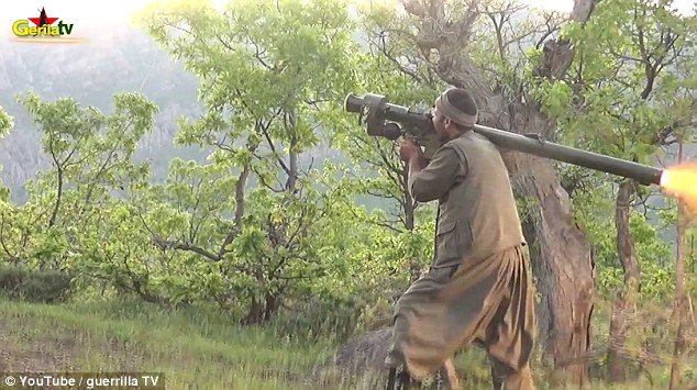  विद्रोहीले यसरी झारे हेलिकप्टर