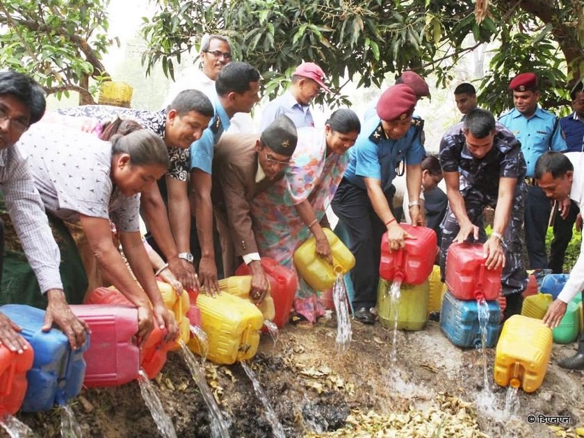   ठूलो परिमाणमा अवैध मदिरा नष्ट