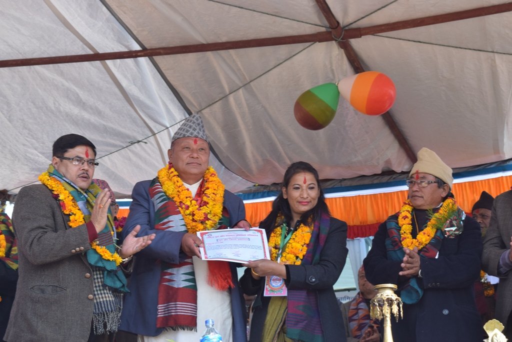   हचुवाको भरमा भोजपुर पूर्ण खोपयुक्त जिल्ला घोषणा