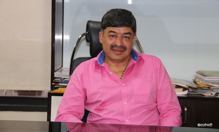   दीपक मल्होत्राको विजनेश सिफ्ट : सामसुङ मोवाइलदेखि साङयोङ गाडीसम्म