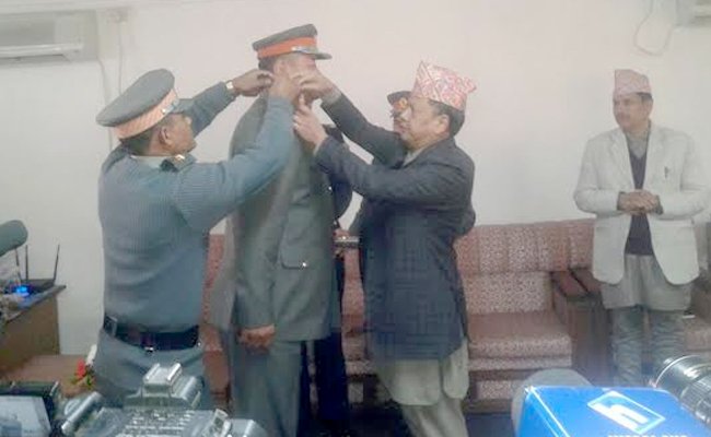   सशस्त्रका कामु आईजीपी दूर्जकुमारलाई दर्ज्यानी चिन्ह प्रदान