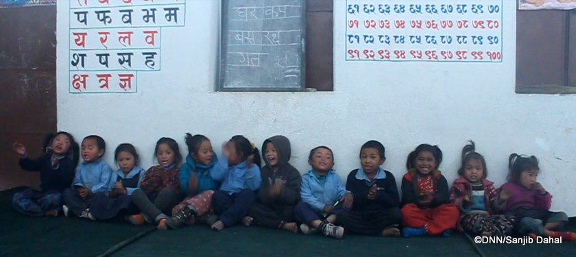   दोलखाका बालबालिकाको भूकम्प गीत : ‘भूकम्प, मसँग धेरै नचम्क’