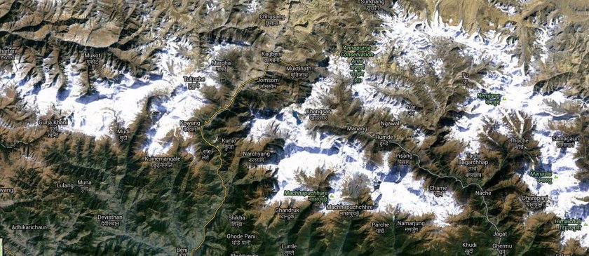   सारेबुङमा अलपत्र परेका १८ नेपालीसहित दुई जर्मन नागरिकको उद्धार