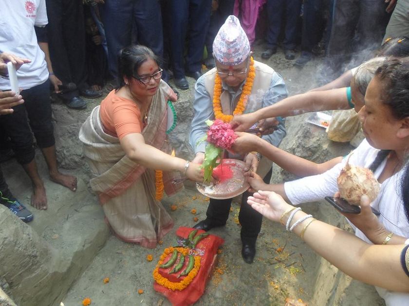   औराबनीमा ६० फिट अग्लो बुद्धको प्रतिमा, नेपालद्धारा शिलन्यास
