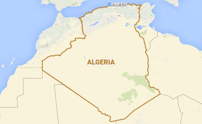 अल्जेरियामा सवारी दुर्घटना हुँदा ३४ जनाको मृत्यु