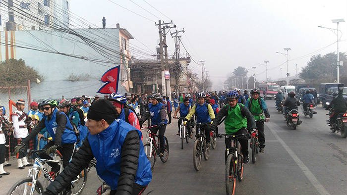 क्यान्सर बिरुद्ध अन्नपूर्णको साइकल र्‍याली