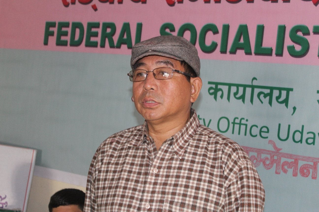   ठूला तीन दलका नेताहरु बेइमान : अशोक राई