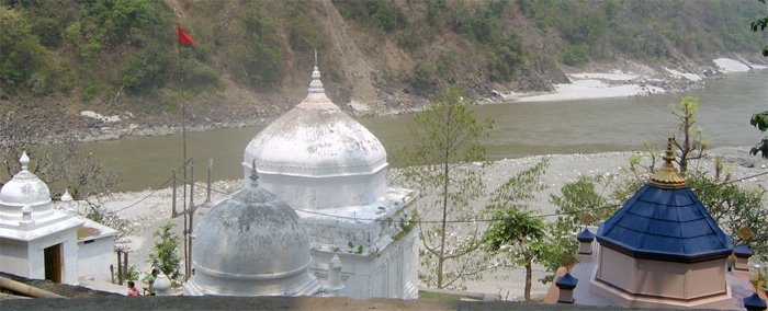   बराहक्षेत्र सप्तकोसी कटानको उच्च जोखिममा