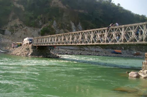   बेलिब्रिज खोलेपछि छ महिना गाईघाट खोटाङ चल्ने यातायात बन्द