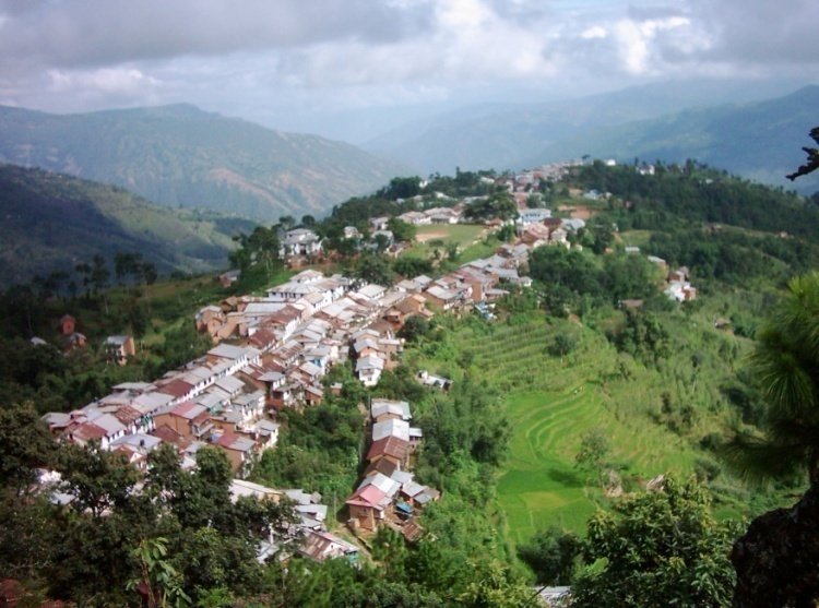   विकास निर्माणमा जुटे भोजपुरका युवा