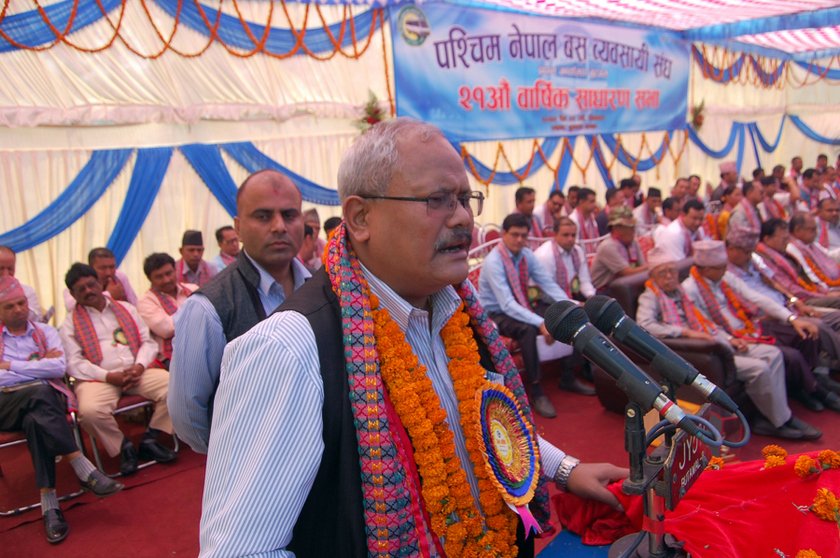   प्रतिपक्षले पनि संविधान कार्यान्वयनमा सहमति गर्नुपर्छ : उपप्रधानमन्त्री गच्छदार