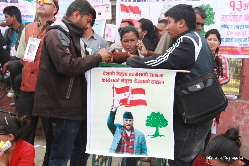   शेरबहादुरको आक्रामक प्रचार, पौडेल र सिटौला पनि कहाँ कम !