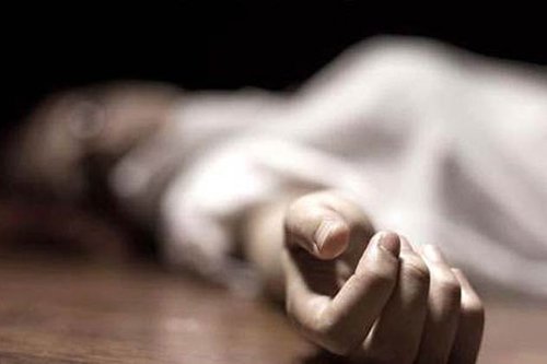   चट्याङ लागेर एक महिलाको मृत्यु, चार घाइते