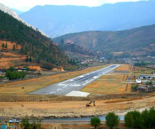   संसारको खतरनाक रनवेः दुनियाँभरका ८ पाइलटले मात्र सक्छन् विमानलाई उडान र अवतरण गर्न