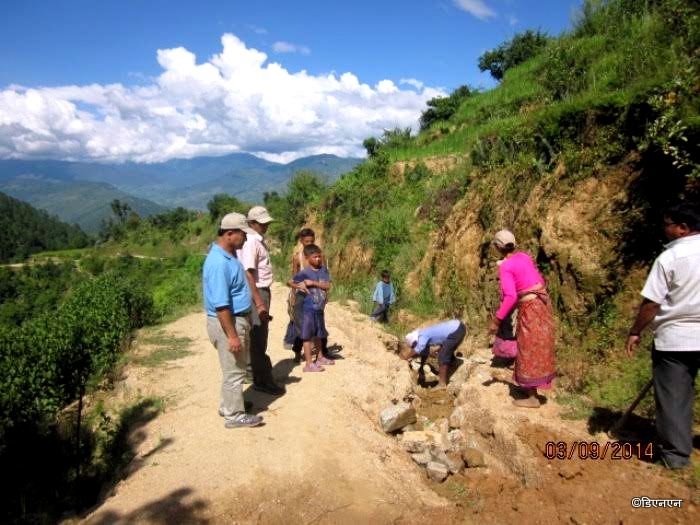   बाजुरेली युवा भन्छन्– आफ्नै गाउँ फर्की आएँ