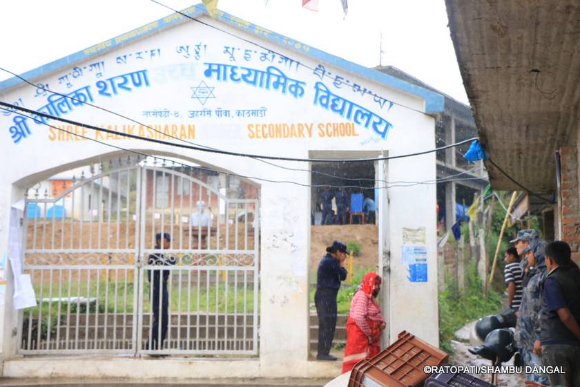   पानी परेपछि मतदान प्रभावित
