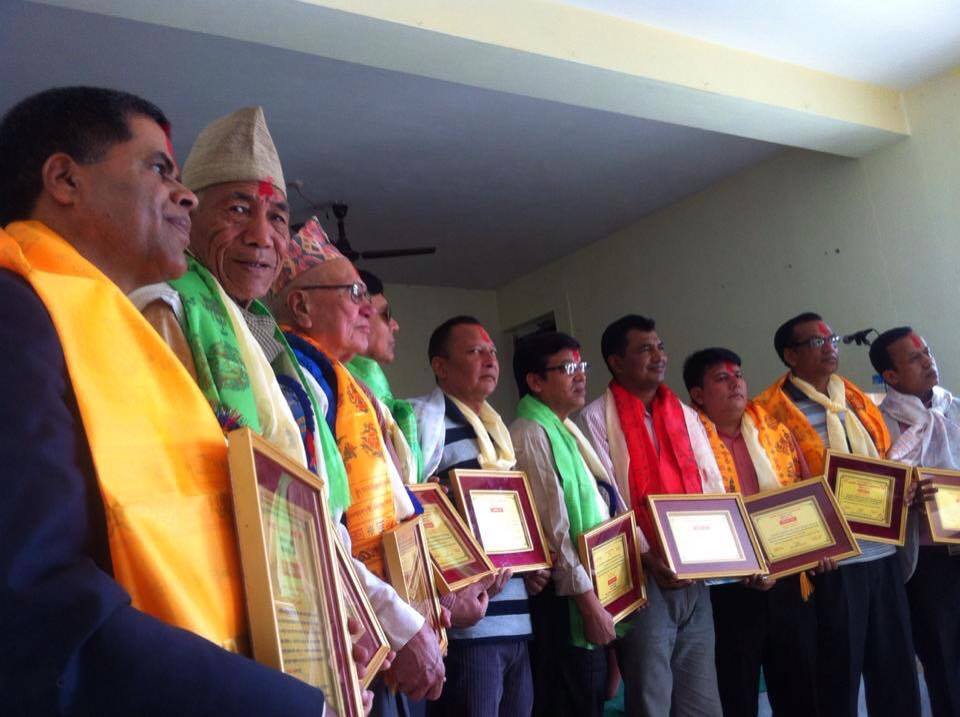   बरिष्ठ साहित्यकार दामोदर पुडासैनी किशोरको अभिनन्दन