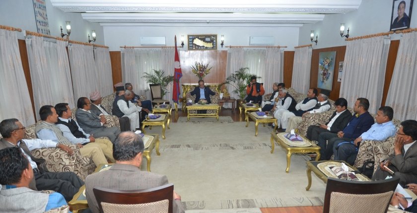   बालुवाटार वार्तामा महन्थ ठाकुरले यसरी फुकाए गुनासोको पोको