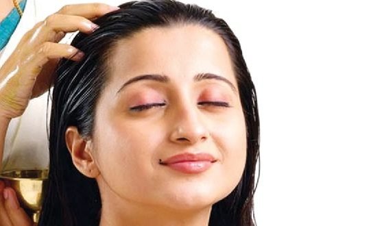 हेयर मसाजले यसरी हुन्छ कपाल बलियो