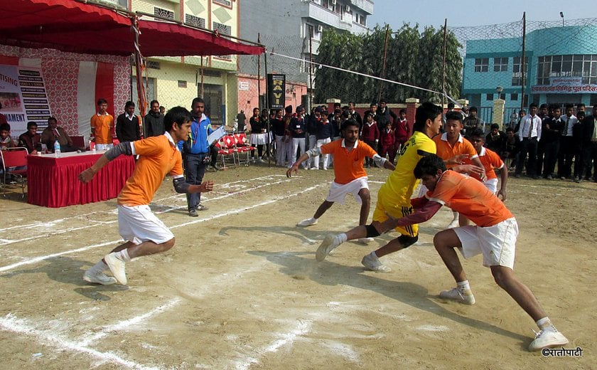 वीरगन्जमा नकआउट कबड्डी सुरु