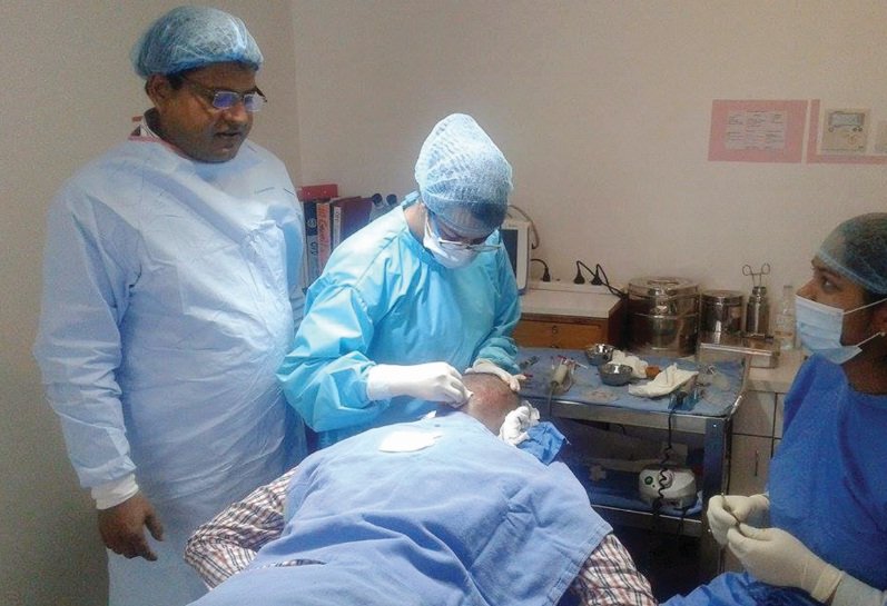 कपाल प्रत्यारोपण यसरी हुन्छ