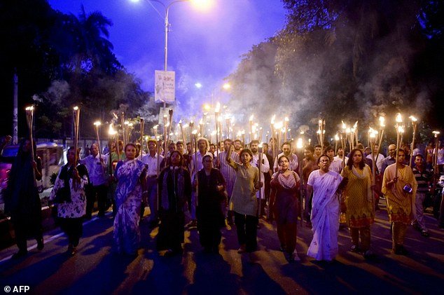   फेसबुकमा इस्लामी उग्रपन्थीको विरोध गर्ने विद्यार्थीको हत्या