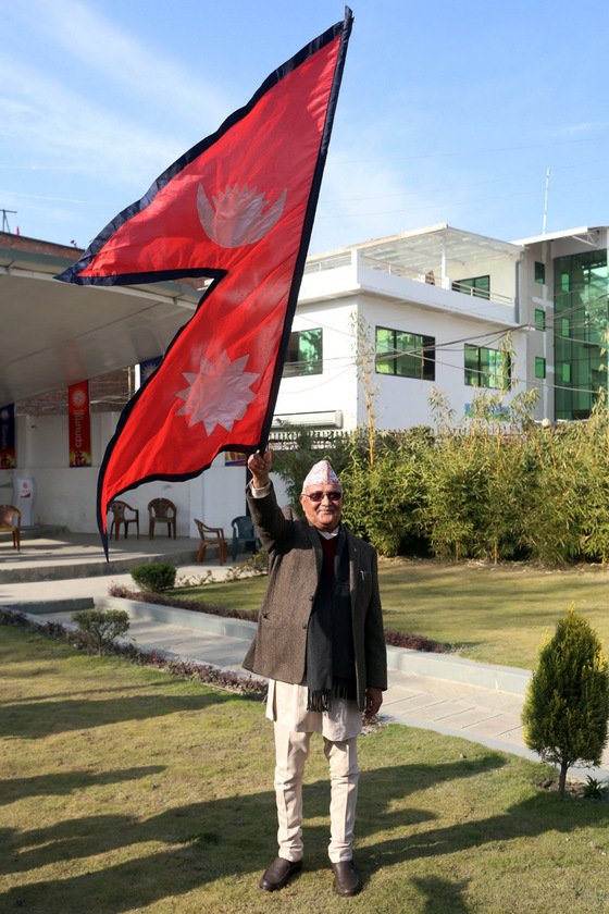   म्युजिक भिडियोमा ओली