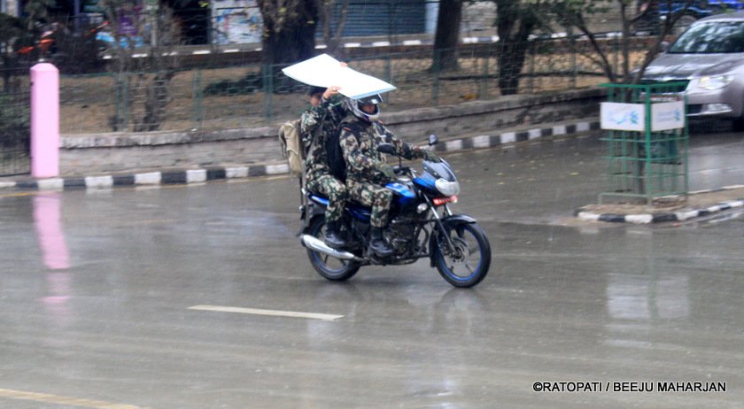 माघको झरीले रुझायो (फोटो)