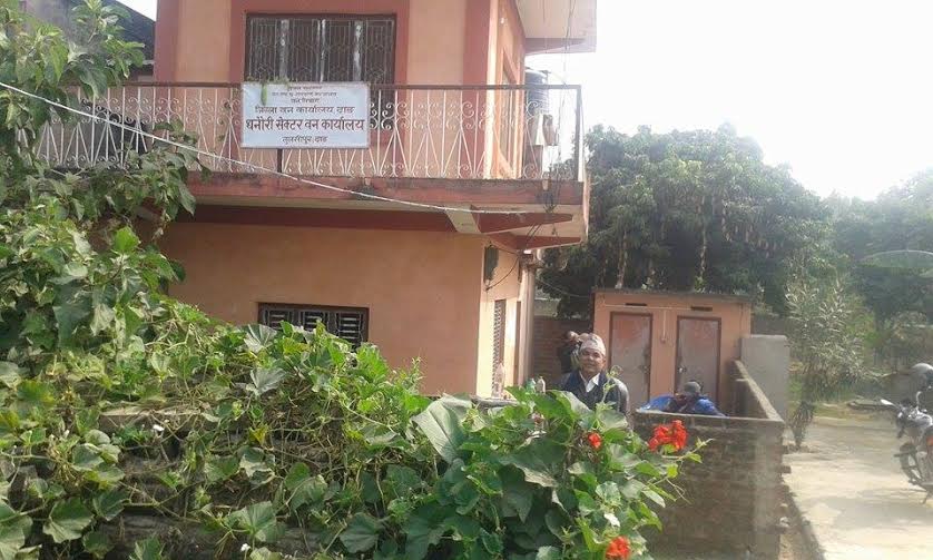   तस्करसँग साँठगाँठ गरेको आरोपमा तुलसीपुरका सेक्टर वन प्रमुखमाथि कारबाही