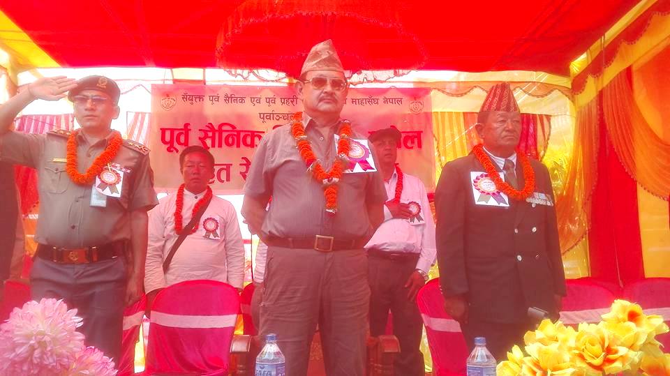   पुनर्निर्माणमा पूर्व सैनिक तथा प्रहरीलाई उपयोग गर्न माग