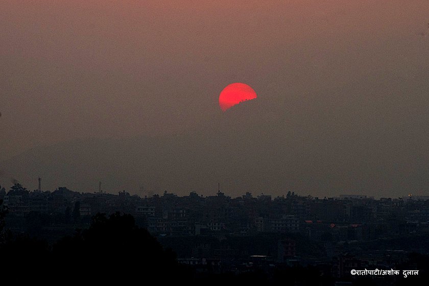 सूर्यास्तका सात दृश्य