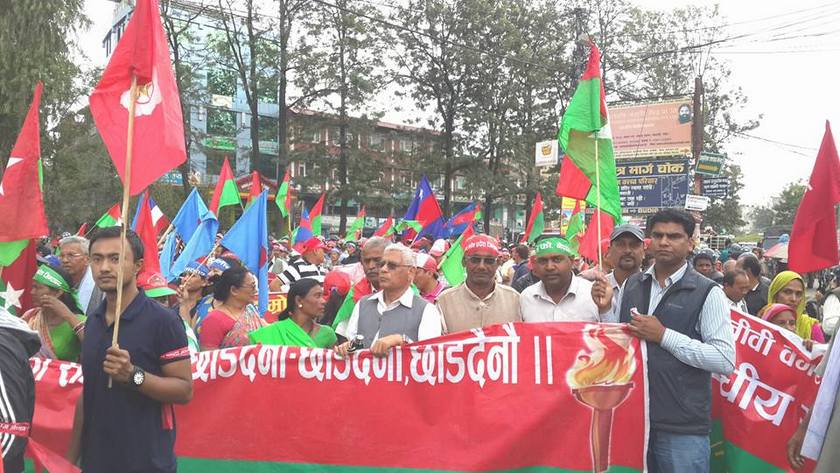   गठबन्धनको स्वयम्भूमा विरोधसभा