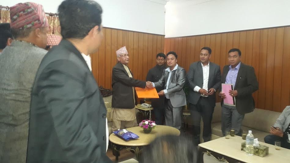   तातोपानी नाका खोल्न आग्रह
