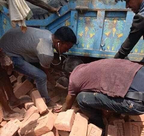   ट्याक्टरको ट्रली च्यापिएर बालिकाको मृत्यु
