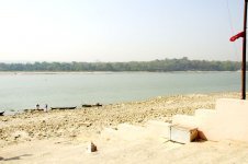   त्रिवेणी धाममा दर्शनार्थीको घुइँचो