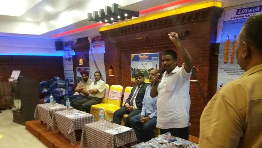   त्रिशक्ति ट्रेडर्सद्वारा बीरगंज डिलर मिट कार्यक्रमको आयोजना