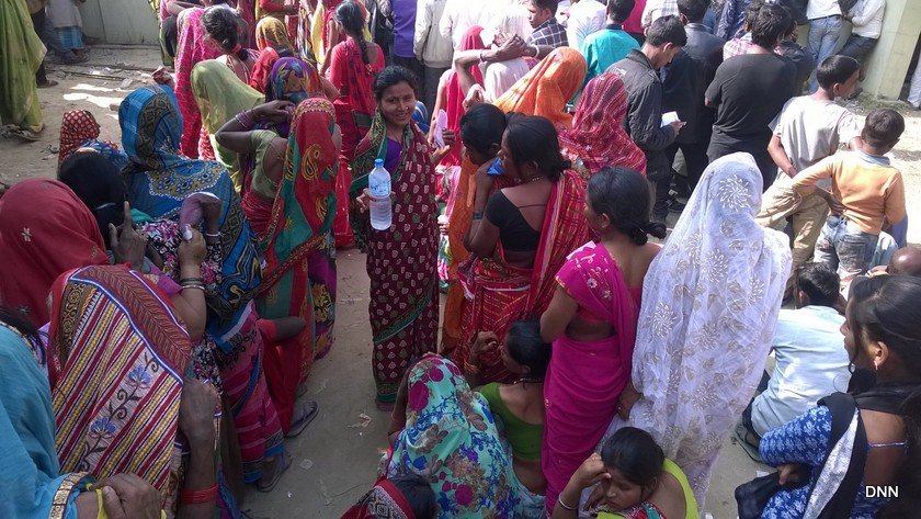   ६ महिनापछि मधेसका सरकारी कार्यालय खुलेसँगै सेवाग्राहीको भीडभाड