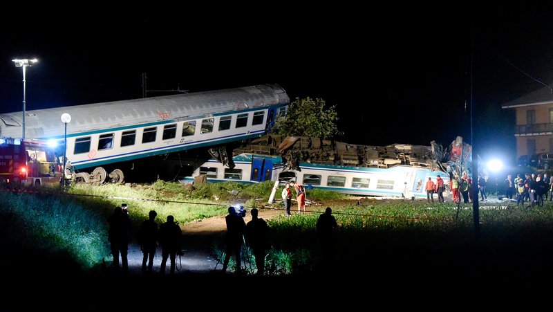 Two dead, 18 injured in Italy train accident