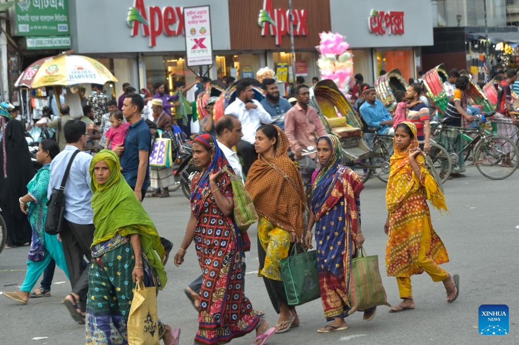 Bangladesh has more women than men as population grows to 165 million