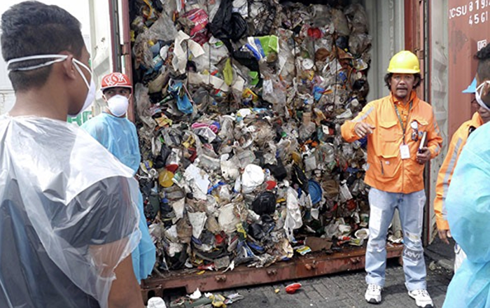 Philippines recalls envoys to Canada over garbage issue